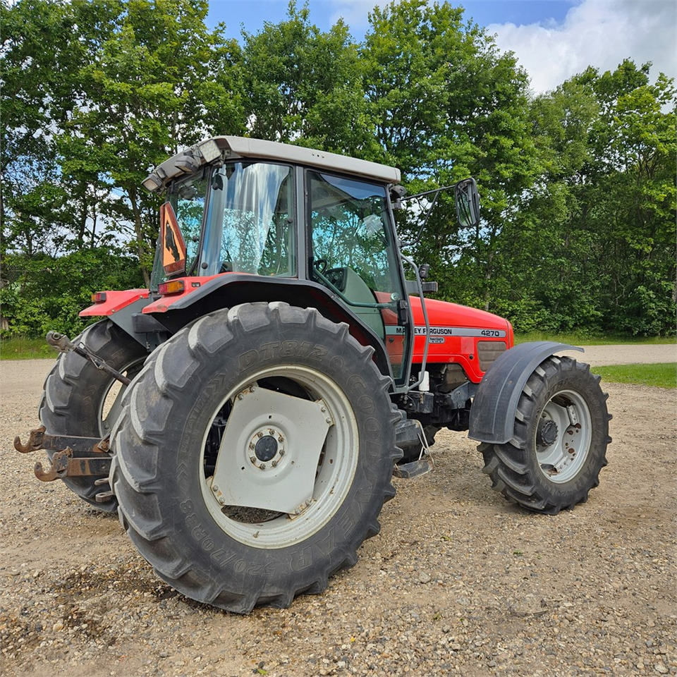 Massey Ferguson 4270 - Farm tractor: picture 3 Massey Ferguson 4270 - Farm tractor: picture 3
