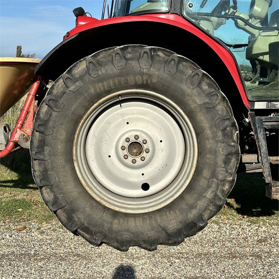 Farm tractor Massey Ferguson 6615: picture 49