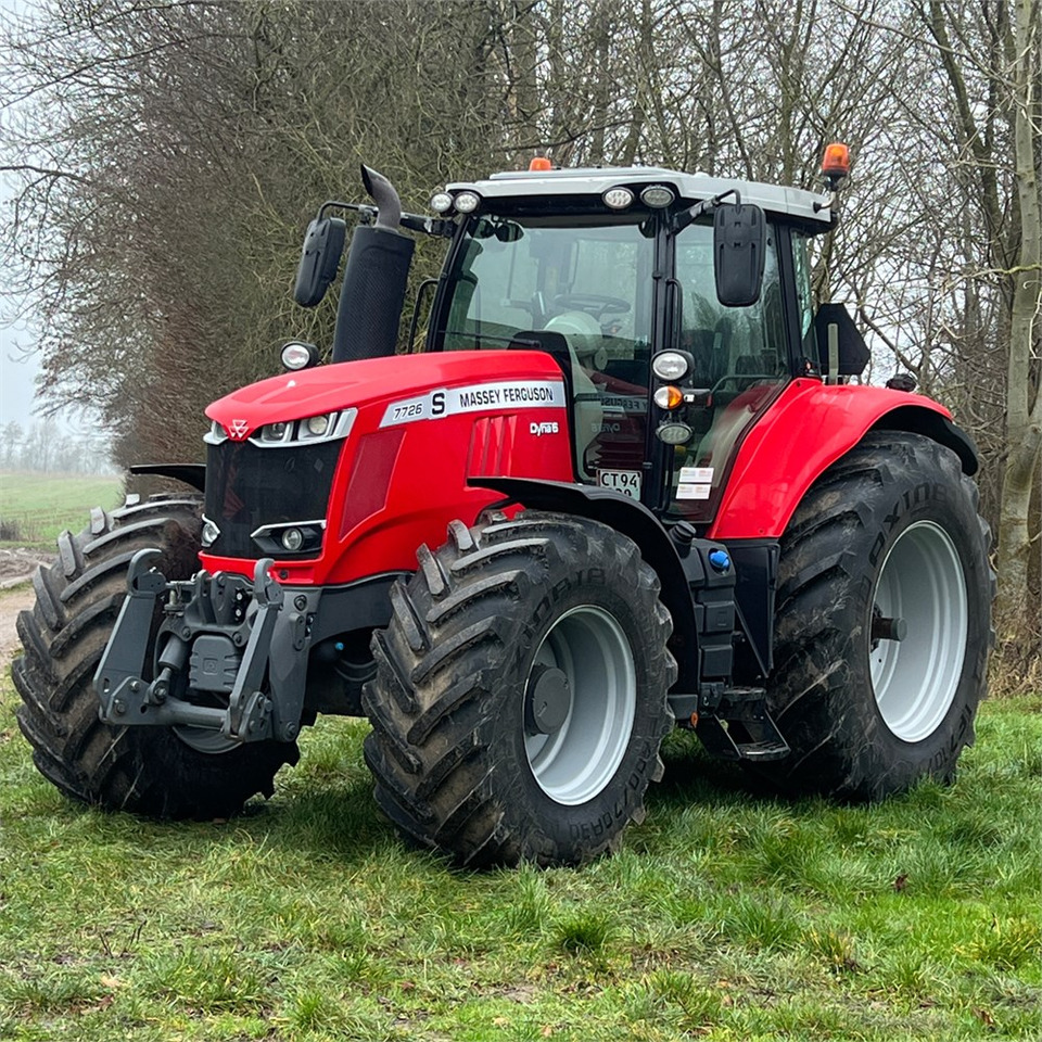 Massey Ferguson 7726 S - Farm tractor: picture 1 Massey Ferguson 7726 S - Farm tractor: picture 1