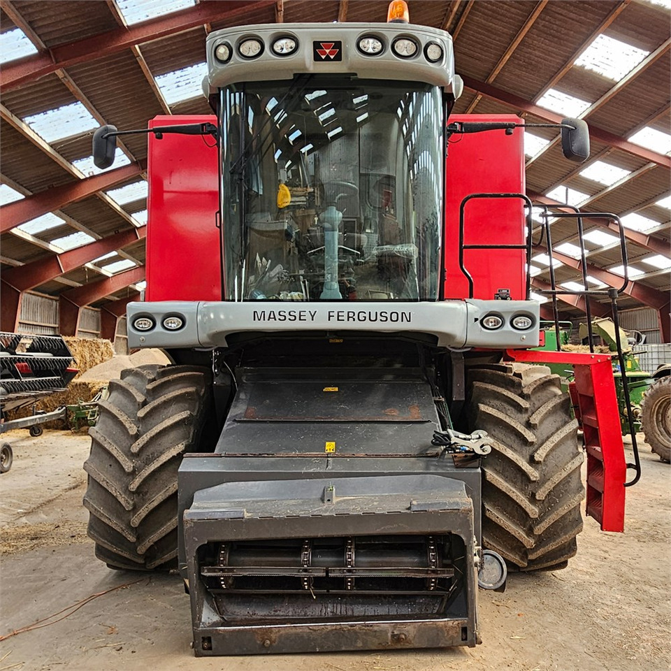 Massey Ferguson Centora 7282 - Harvester: picture 4 Massey Ferguson Centora 7282 - Harvester: picture 4