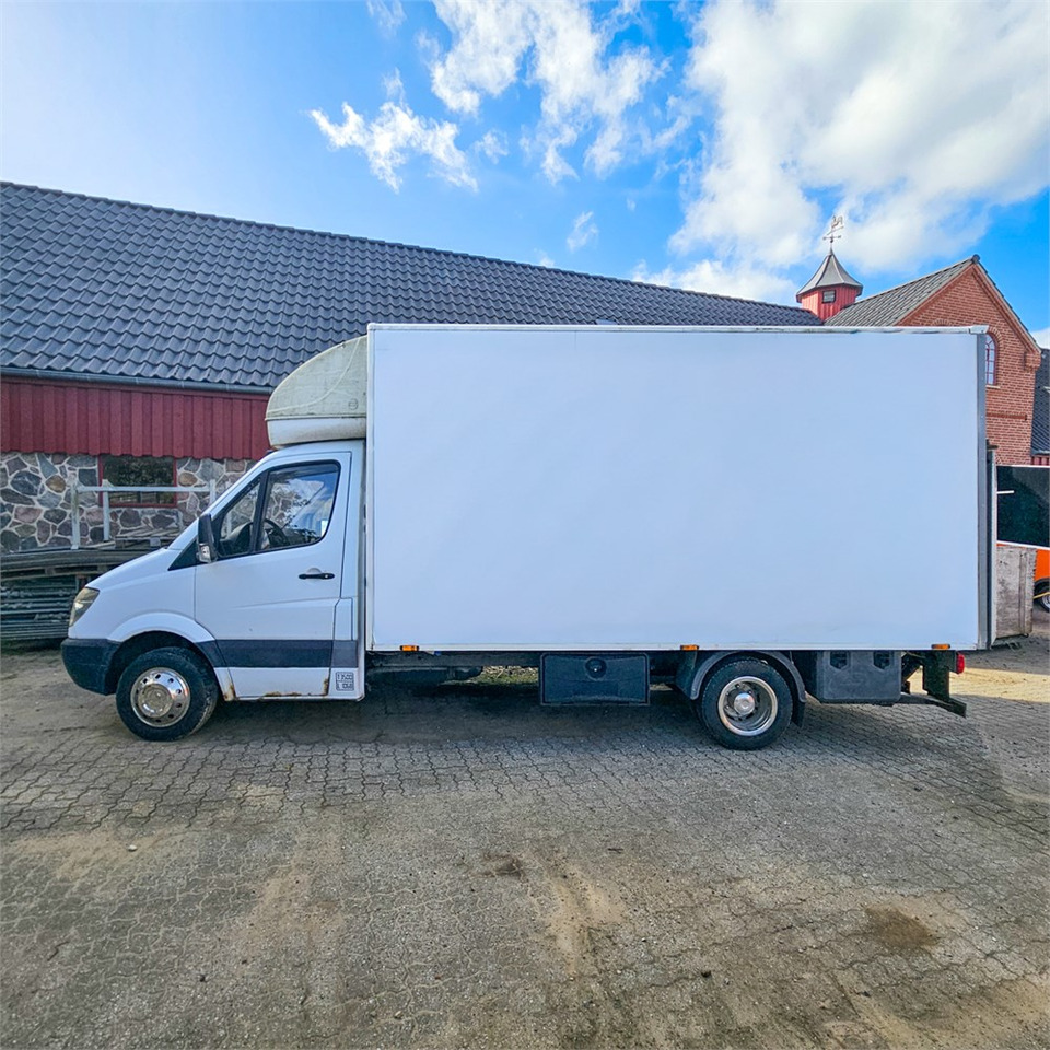 Mercedes Sprinter 515 Cdi - Box van: picture 2 Mercedes Sprinter 515 Cdi - Box van: picture 2