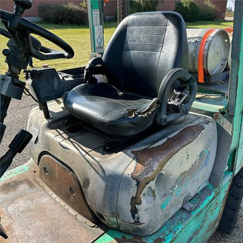 Forklift Mitsubishi FG30T: picture 12 Forklift Mitsubishi FG30T: picture 12