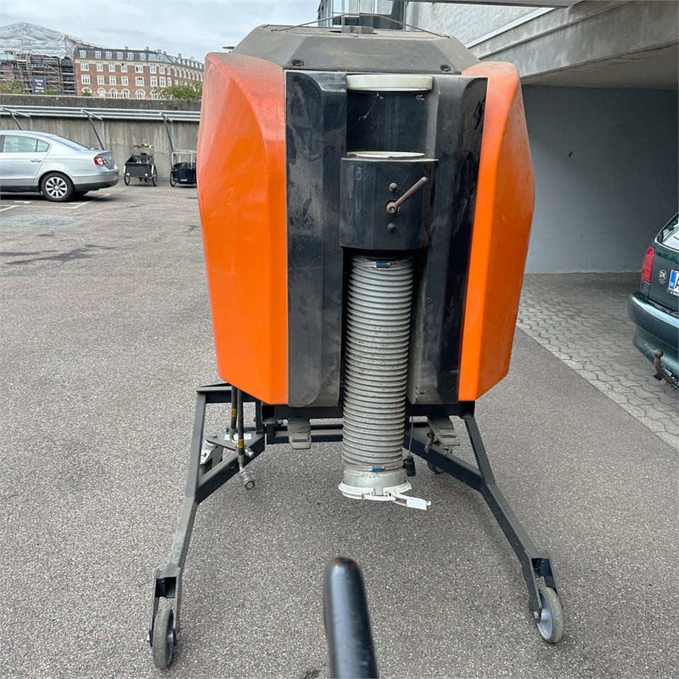 Municipal/ Special vehicle Holder Max -holder str. 1 D type 111-91: picture 6