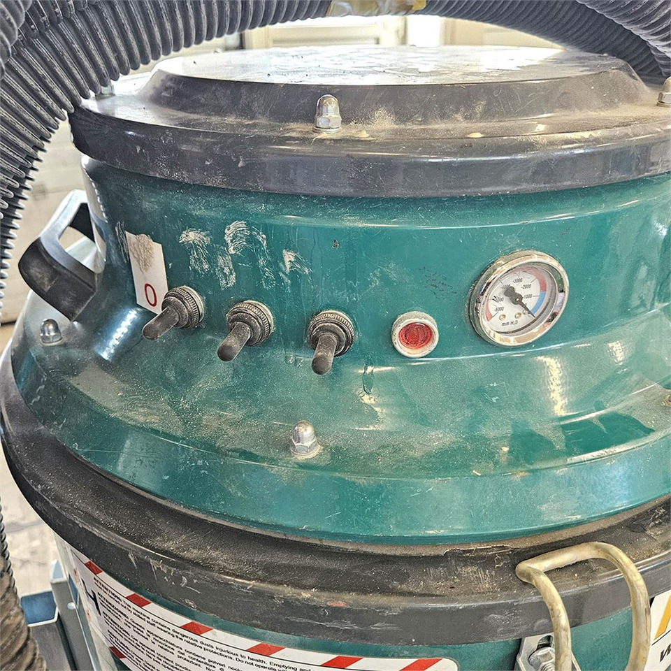Industrial vacuum cleaner Nilfisk Attix 33-2H IC: picture 10