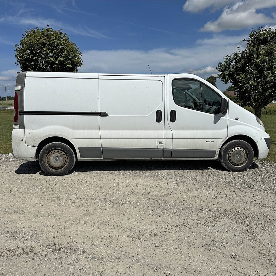 Nissan Primastar L2H1 - Small van: picture 2 Nissan Primastar L2H1 - Small van: picture 2