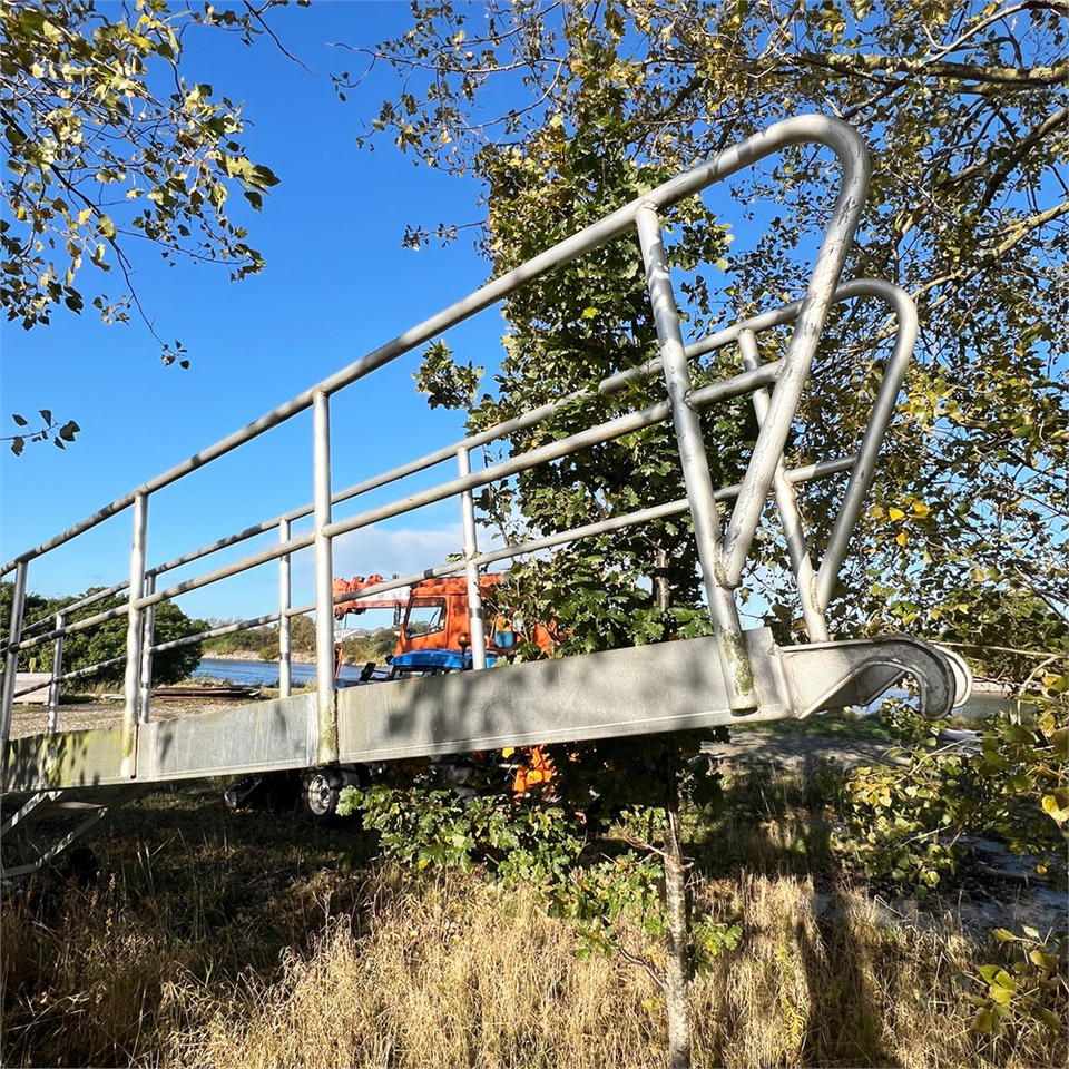 ABC 90M - Other machinery: picture 4 ABC 90M - Other machinery: picture 4