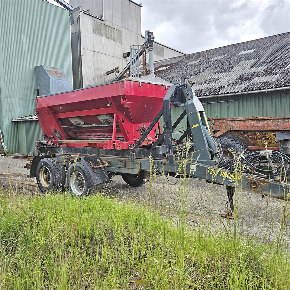 Pronar T-285 - Roll-off/ Skip trailer: picture 3 Pronar T-285 - Roll-off/ Skip trailer: picture 3