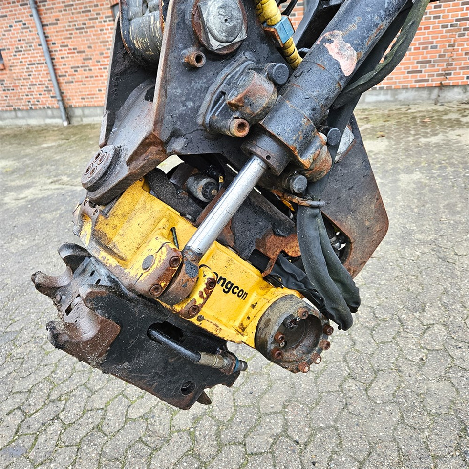 Wheel excavator Schaeff-Terex TW110: picture 9