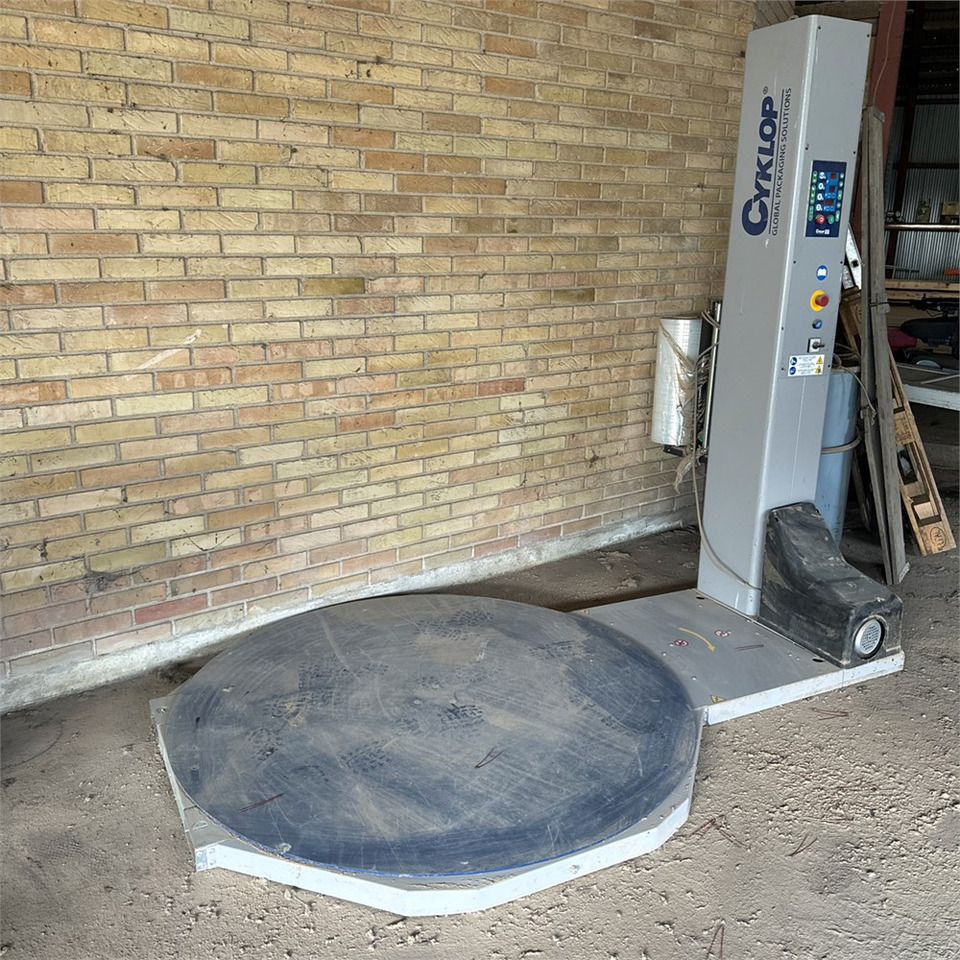 ..Select Make CST 110 AVVOLGITORE WRAPPING MACHINE - Tool/ Equipment: picture 2 ..Select Make CST 110 AVVOLGITORE WRAPPING MACHINE - Tool/ Equipment: picture 2