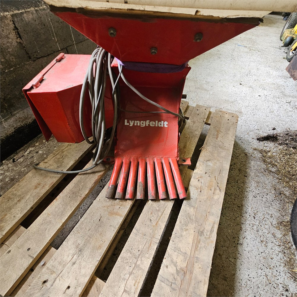 ..Select Make Euro-Turbo Jet Super - Sowing equipment: picture 5 ..Select Make Euro-Turbo Jet Super - Sowing equipment: picture 5