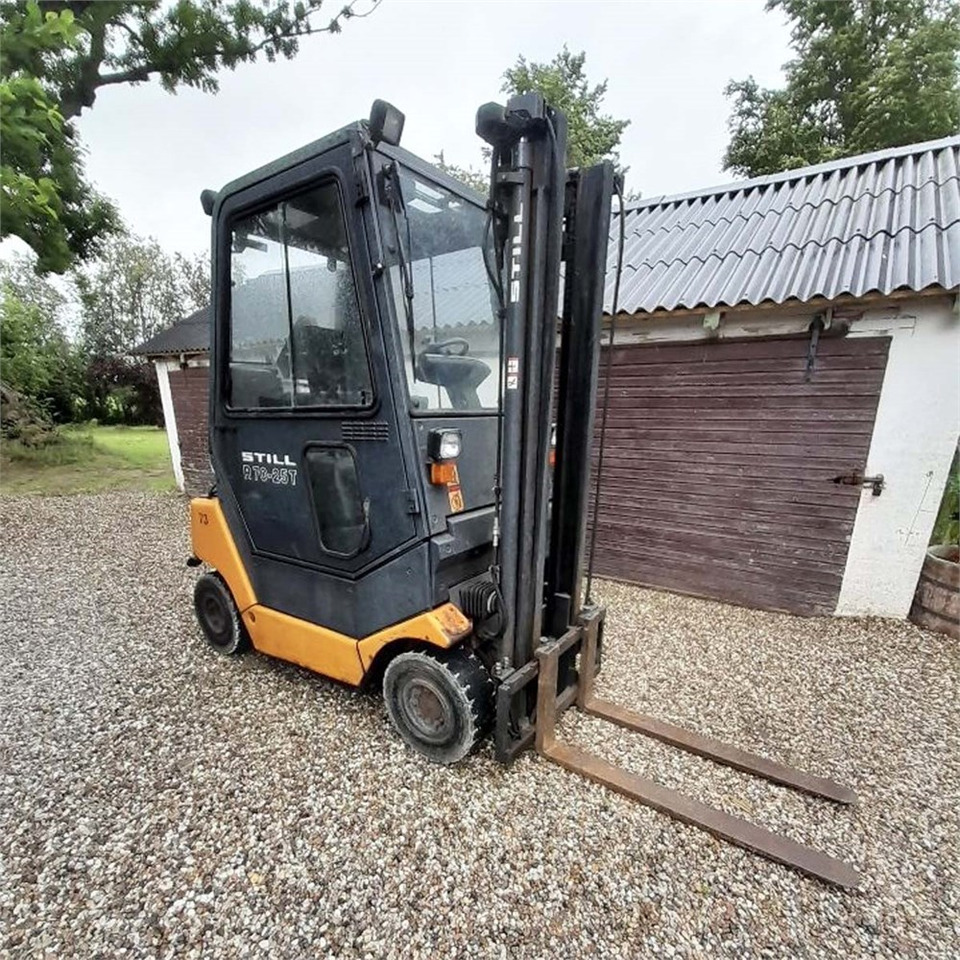Still R70-25T - Forklift: picture 2 Still R70-25T - Forklift: picture 2