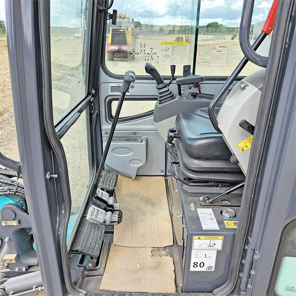 Mini excavator Sunward SWE 20F: picture 10