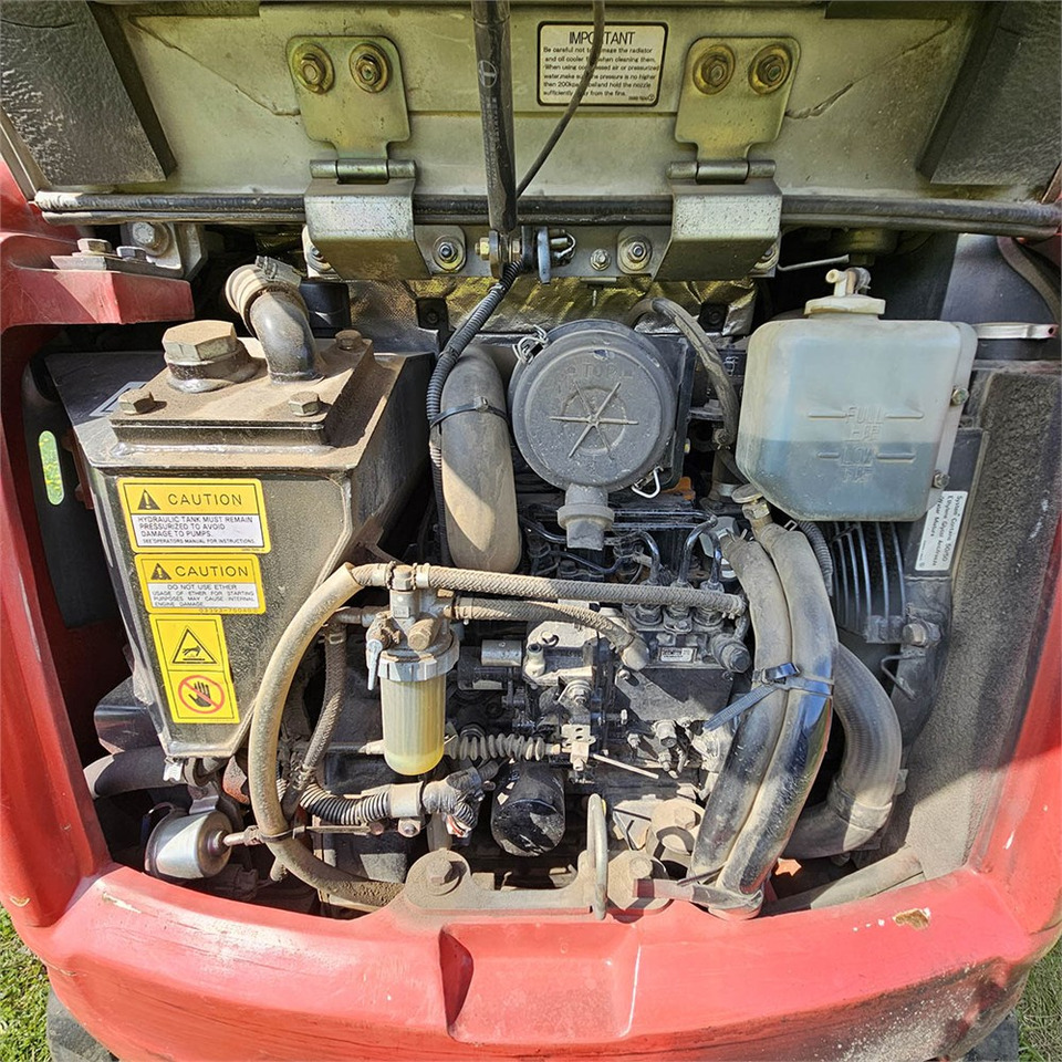 Mini excavator Takeuchi TB216: picture 35