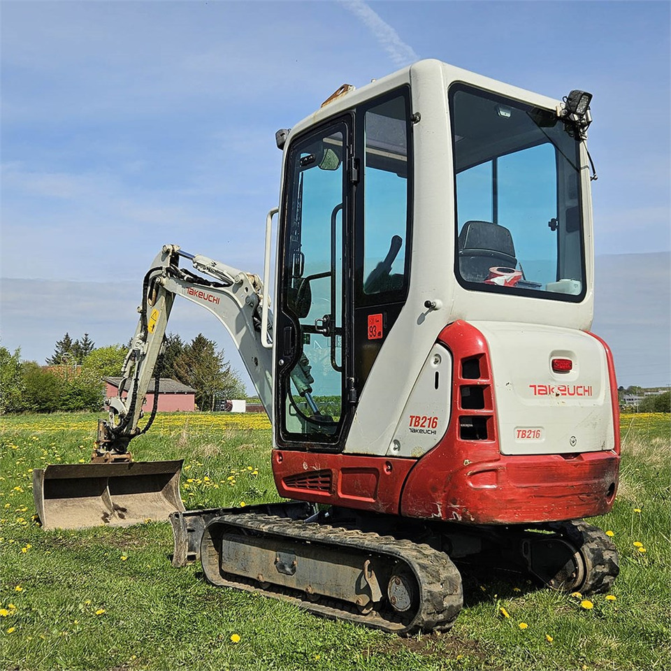 Takeuchi TB216 - Mini excavator: picture 1 Takeuchi TB216 - Mini excavator: picture 1