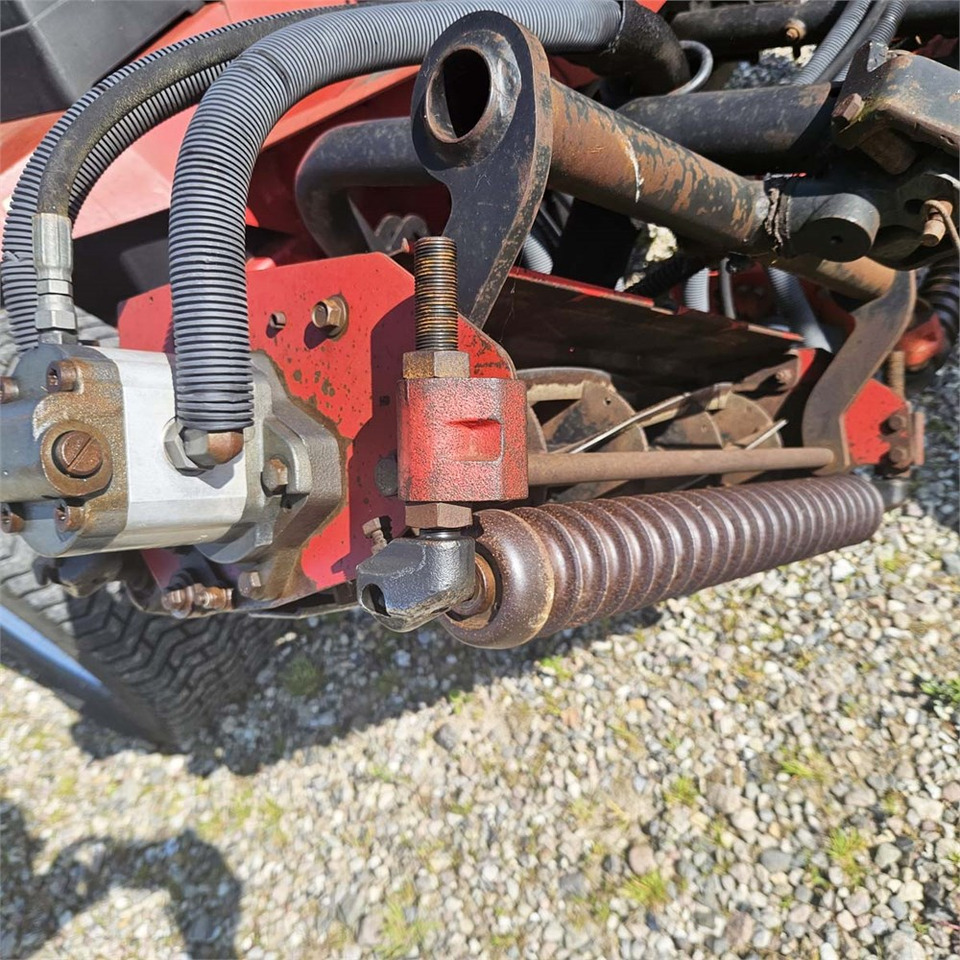 Garden mower Toro Reelmaster 6700-D: picture 24