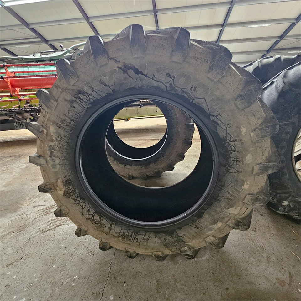Trelleborg TM900 High Power - Farm tractor: picture 2 Trelleborg TM900 High Power - Farm tractor: picture 2