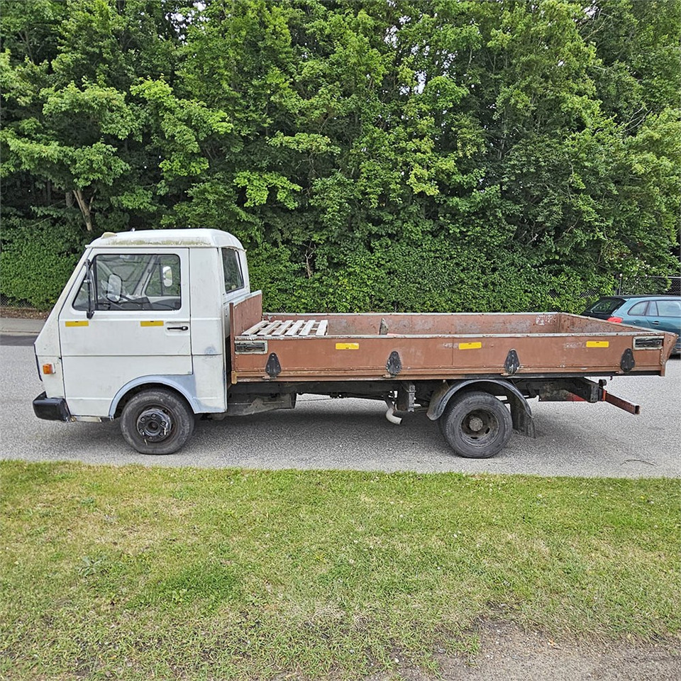 VW LT Ladvogn - Dropside/ Flatbed truck: picture 2 VW LT Ladvogn - Dropside/ Flatbed truck: picture 2