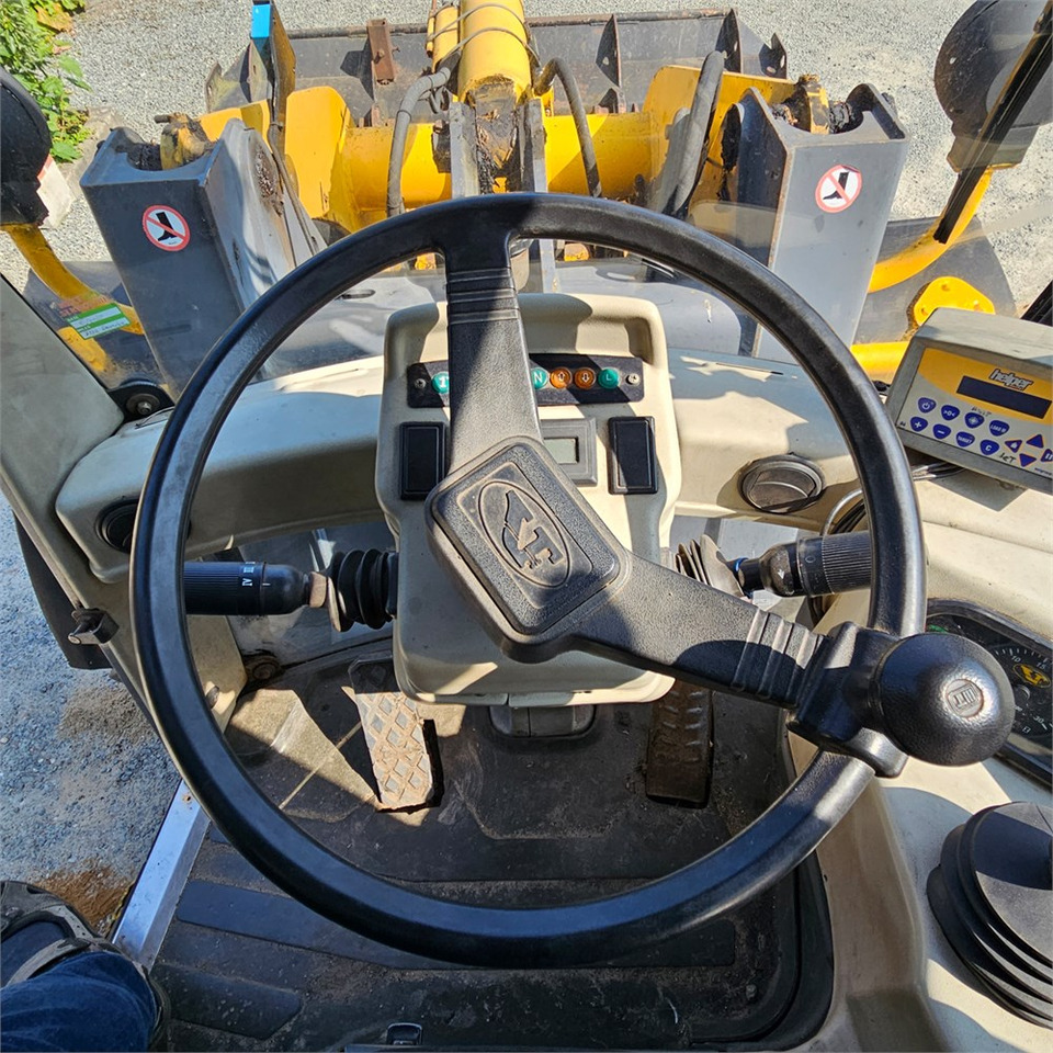 Wheel loader Venieri VF963: picture 12