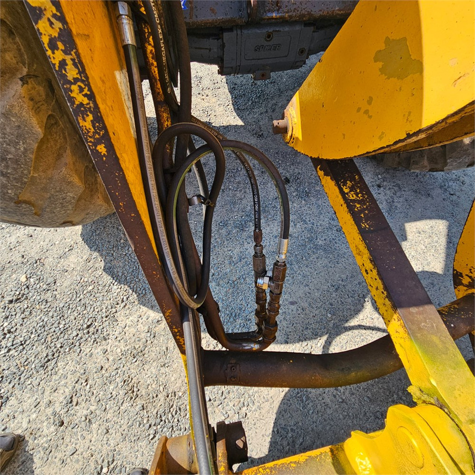 Wheel loader Venieri VF963: picture 23