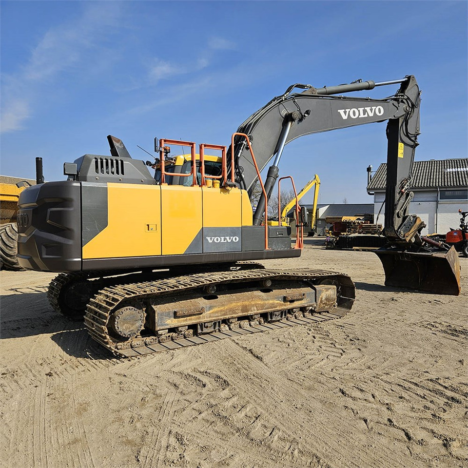Crawler excavator Volvo EC200 EL: picture 6