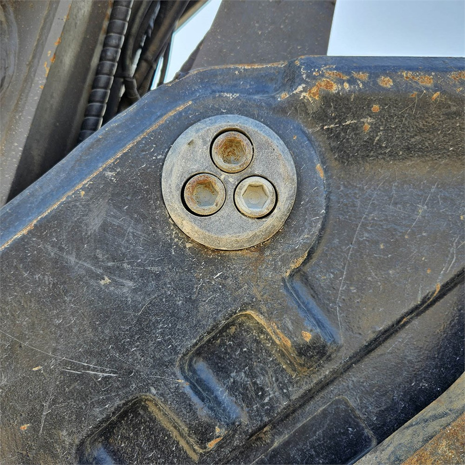 Crawler excavator Volvo EC200 EL: picture 36