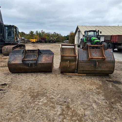 Crawler excavator Volvo EC300 DL: picture 16 Crawler excavator Volvo EC300 DL: picture 16