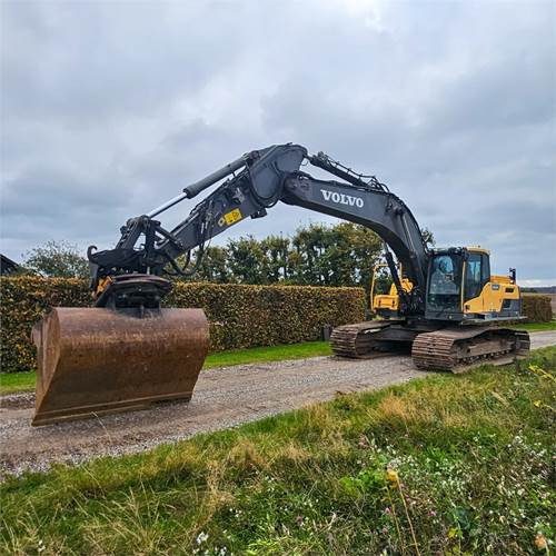 Crawler excavator Volvo EC300 DL: picture 41 Crawler excavator Volvo EC300 DL: picture 41