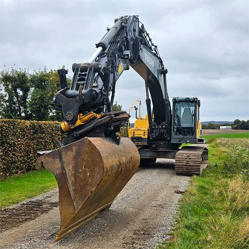 Crawler excavator Volvo EC300 DL: picture 5 Crawler excavator Volvo EC300 DL: picture 5