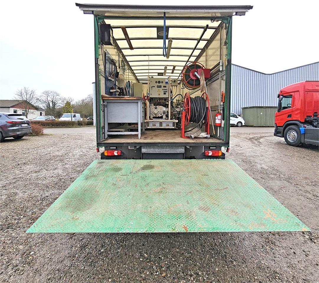 Volvo FL 280 - Pressure washer: picture 3 Volvo FL 280 - Pressure washer: picture 3