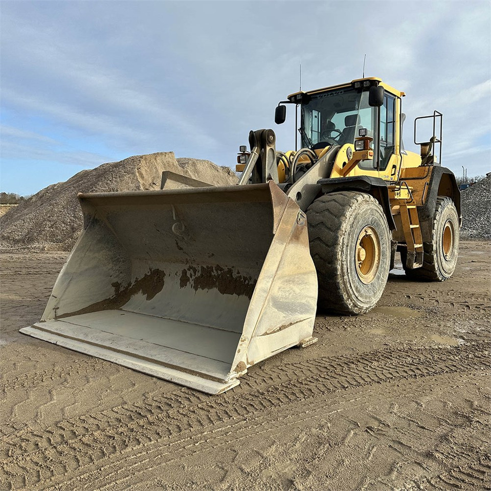 Volvo L150 G - Wheel loader: picture 4 Volvo L150 G - Wheel loader: picture 4