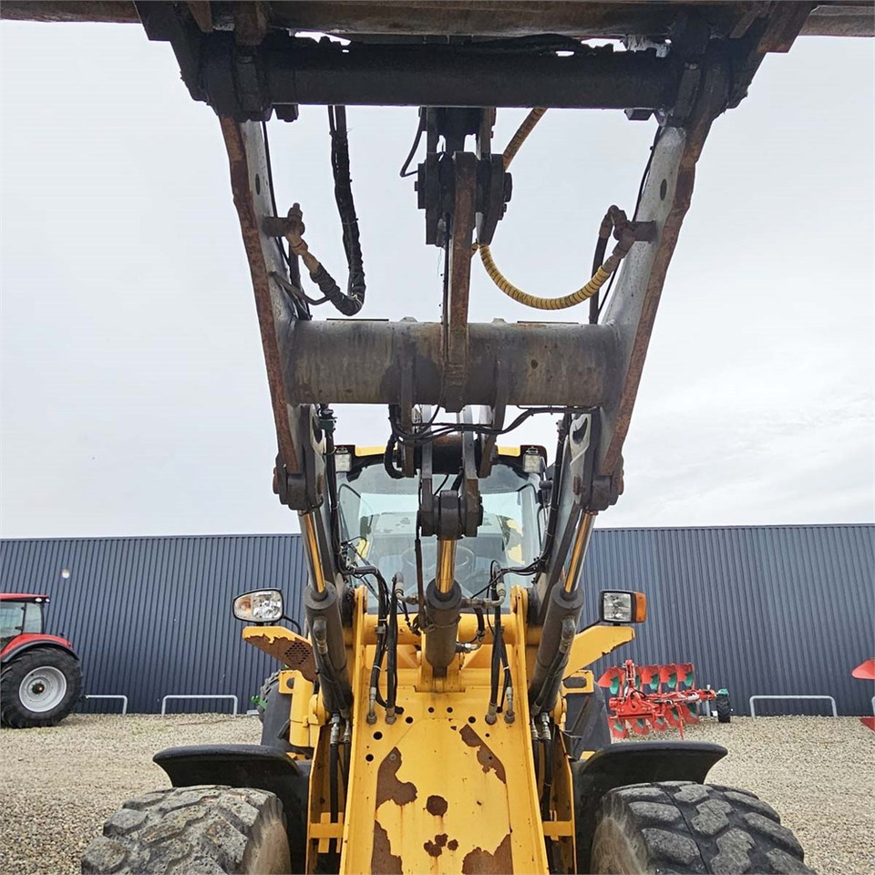 Wheel loader Volvo L45F-TP: picture 14