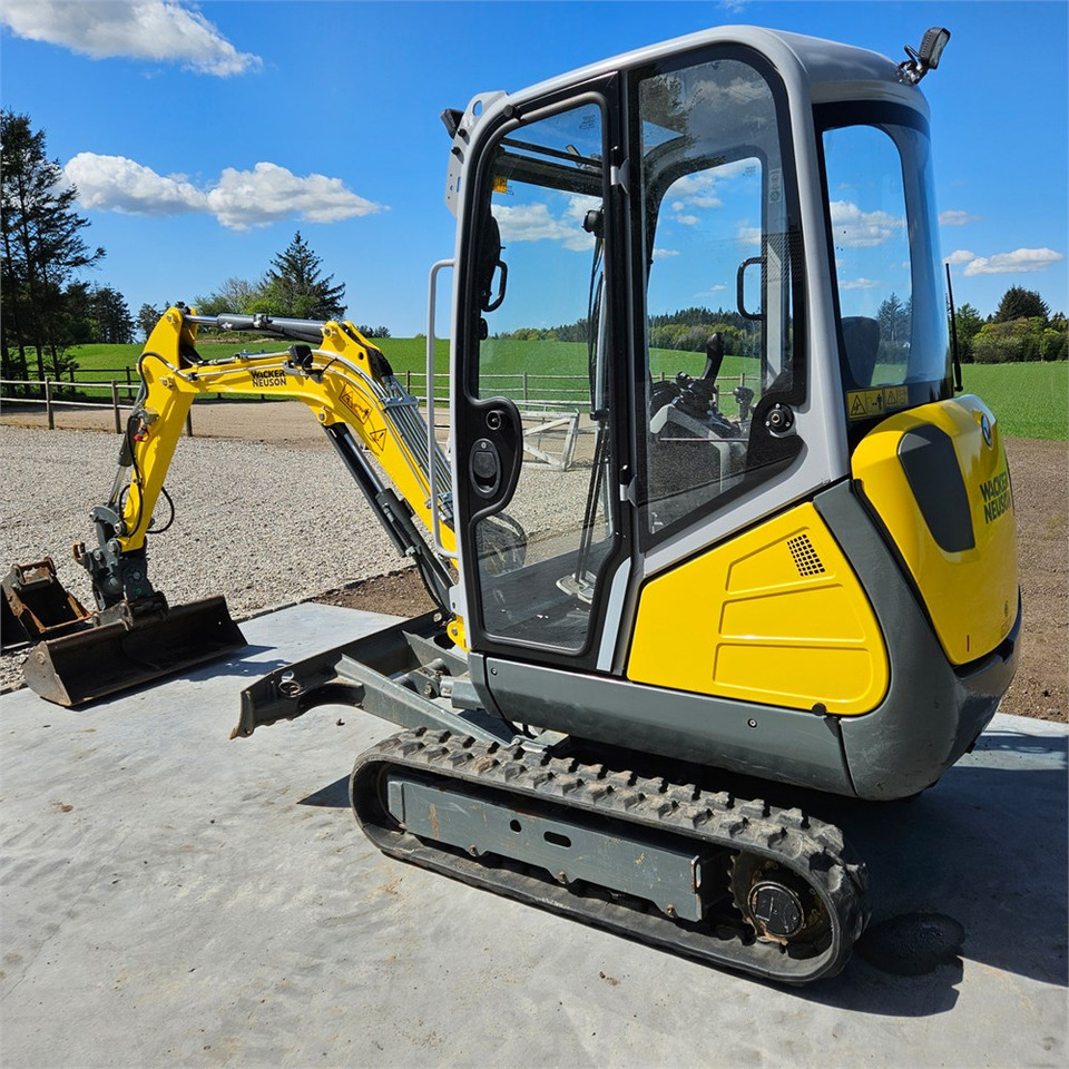 Wacker Neuson ET18 - Mini excavator: picture 3 Wacker Neuson ET18 - Mini excavator: picture 3