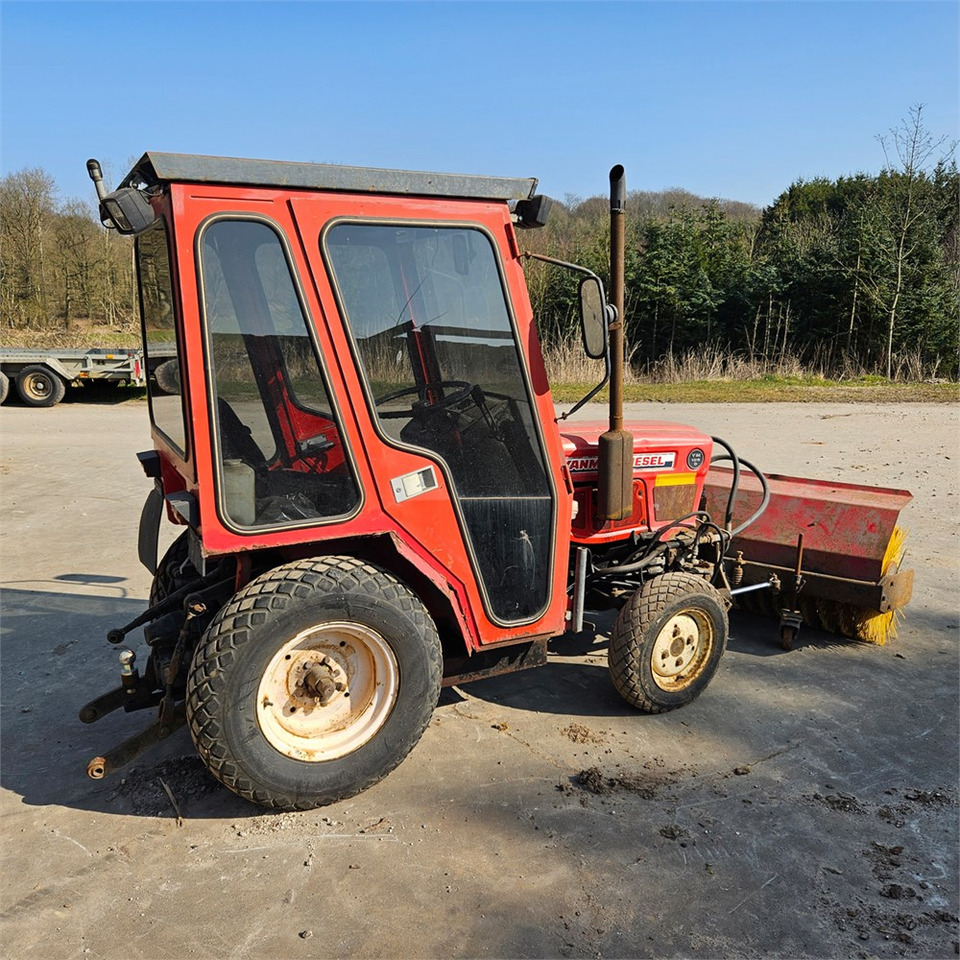 Yanmar YM186 D - Farm tractor: picture 2 Yanmar YM186 D - Farm tractor: picture 2