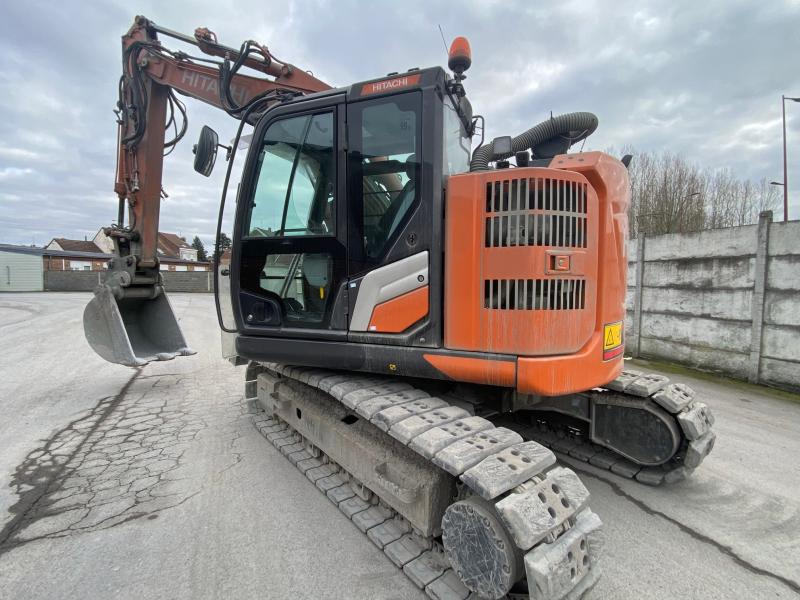HITACHI ZX 135US-7 - Crawler excavator: picture 3 HITACHI ZX 135US-7 - Crawler excavator: picture 3