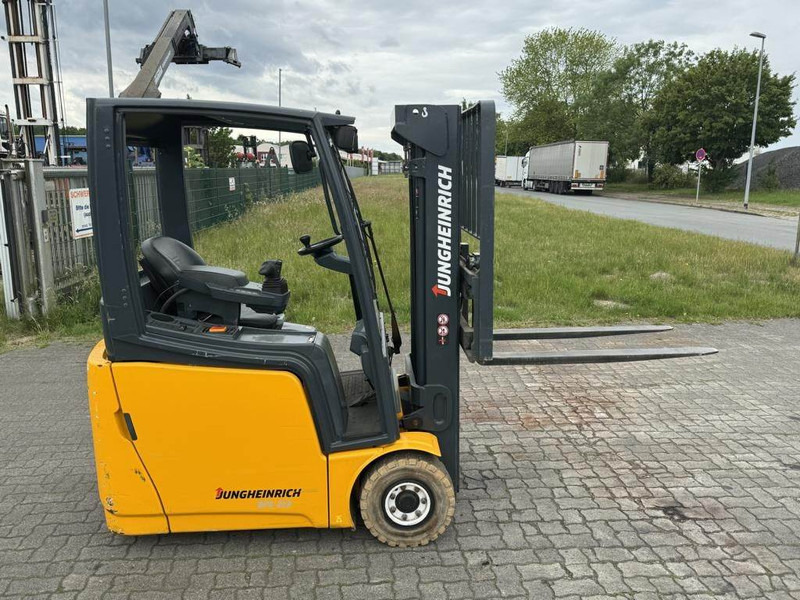 Jungheinrich EFG213 - Electric forklift: picture 4 Jungheinrich EFG213 - Electric forklift: picture 4