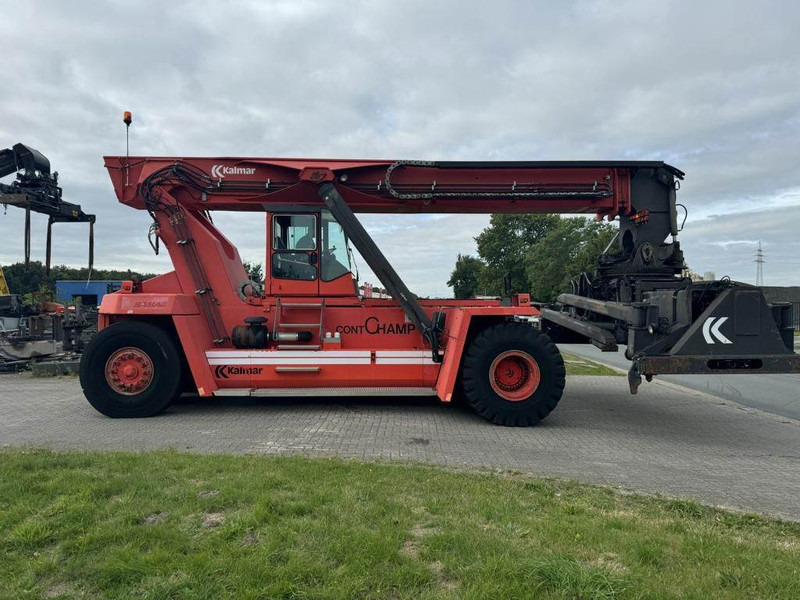 Kalmar DRD450-60C5 - Reach stacker: picture 2 Kalmar DRD450-60C5 - Reach stacker: picture 2