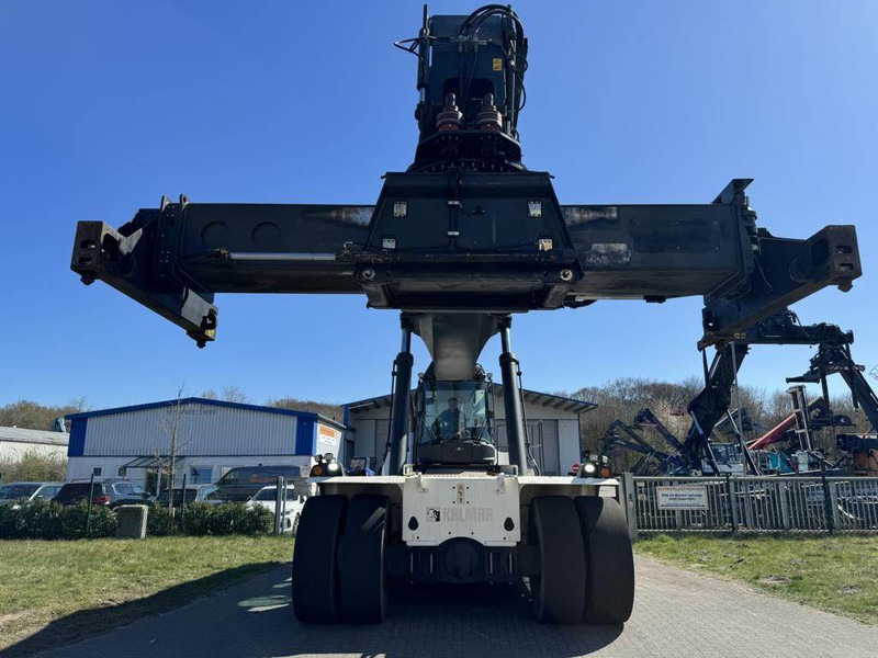 Kalmar DRG450-60S5 - Reach stacker: picture 3 Kalmar DRG450-60S5 - Reach stacker: picture 3