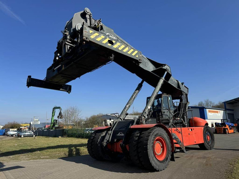 Linde C4540TL - Reach stacker: picture 2 Linde C4540TL - Reach stacker: picture 2