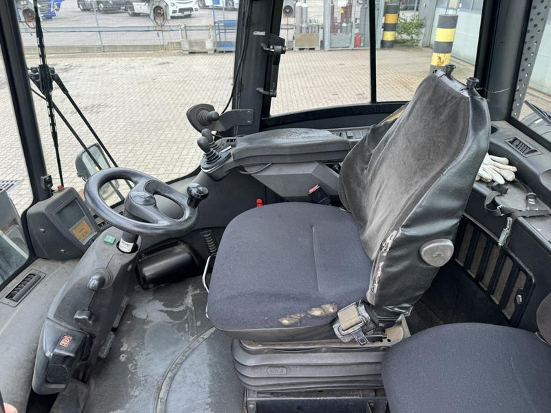 Lease a Linde H160D/02-1200 Linde H160D/02-1200: picture 9