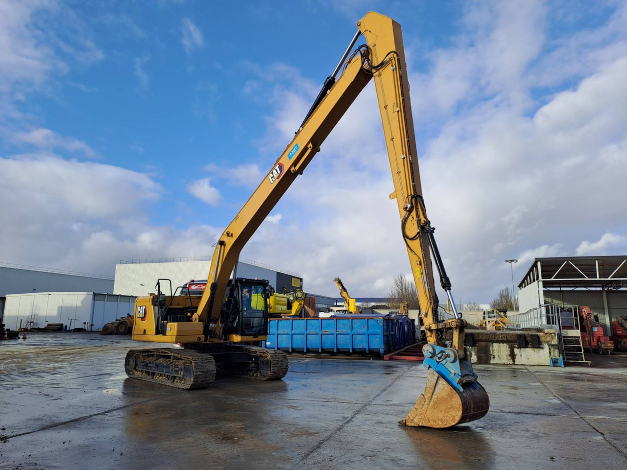 CAT 320 - Crawler excavator: picture 4 CAT 320 - Crawler excavator: picture 4