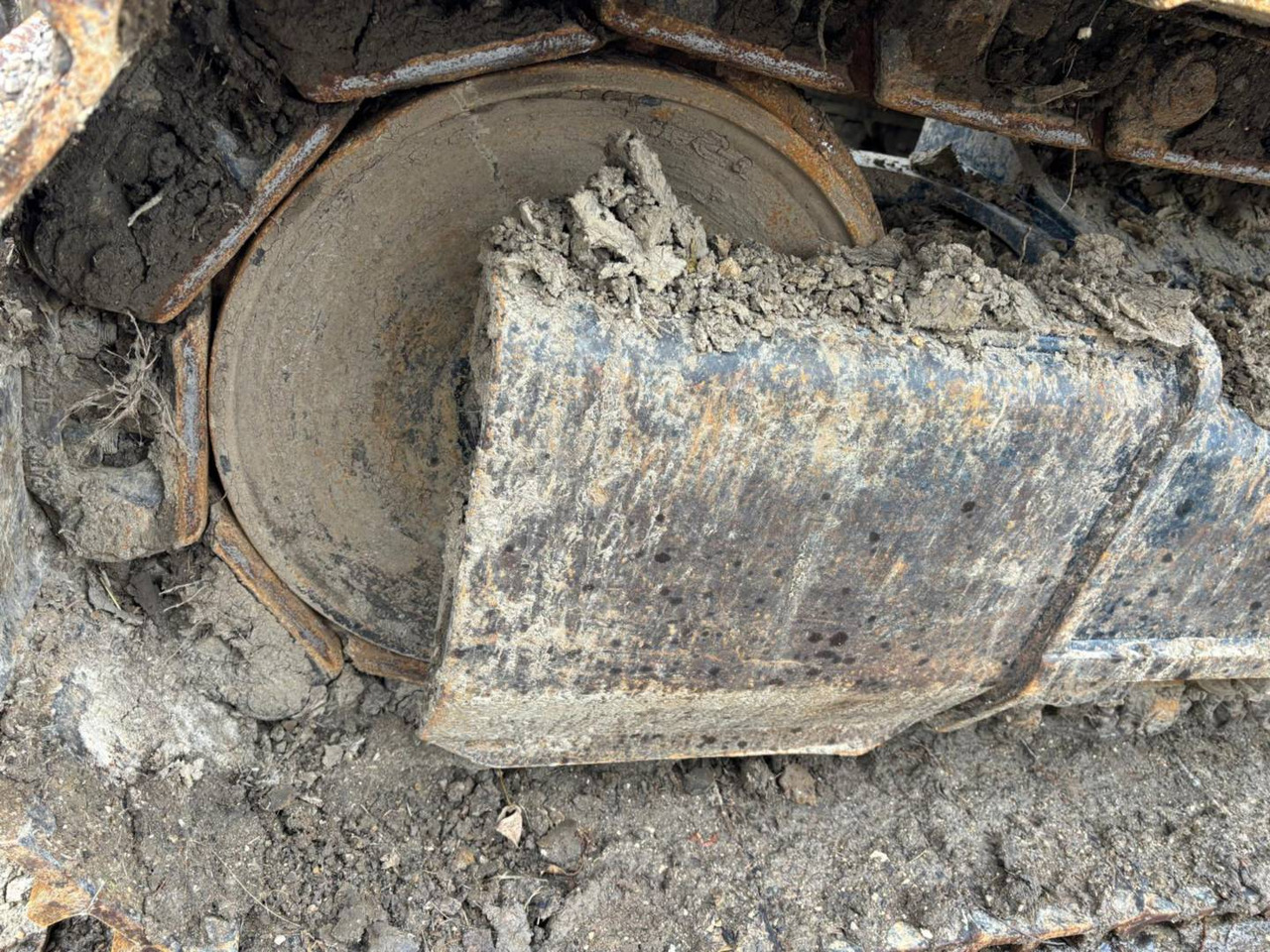 Crawler excavator CAT 323F: picture 17