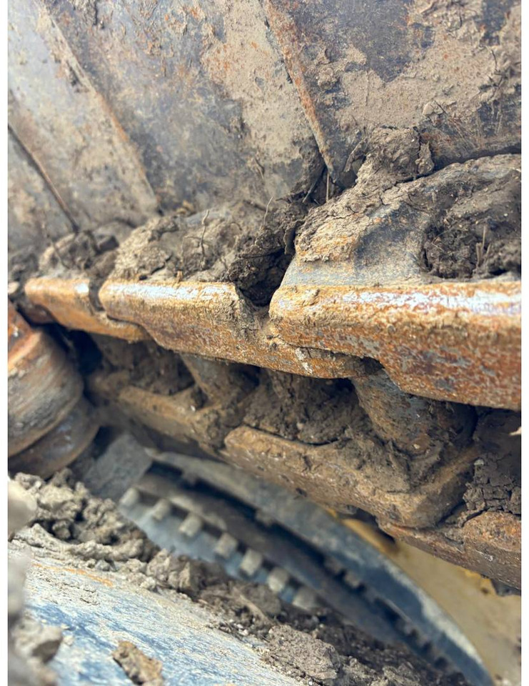 Crawler excavator CAT 323F: picture 16