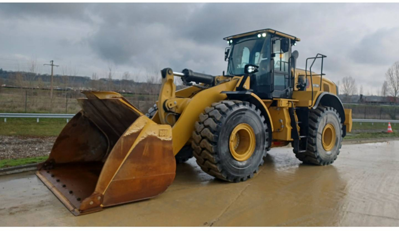 CAT 972M - Wheel loader: picture 2 CAT 972M - Wheel loader: picture 2