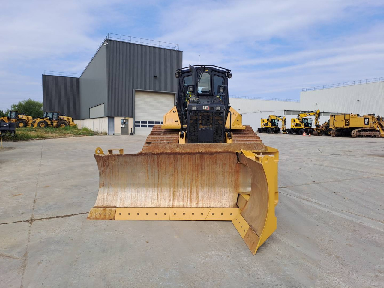 CAT D5 - Bulldozer: picture 3 CAT D5 - Bulldozer: picture 3