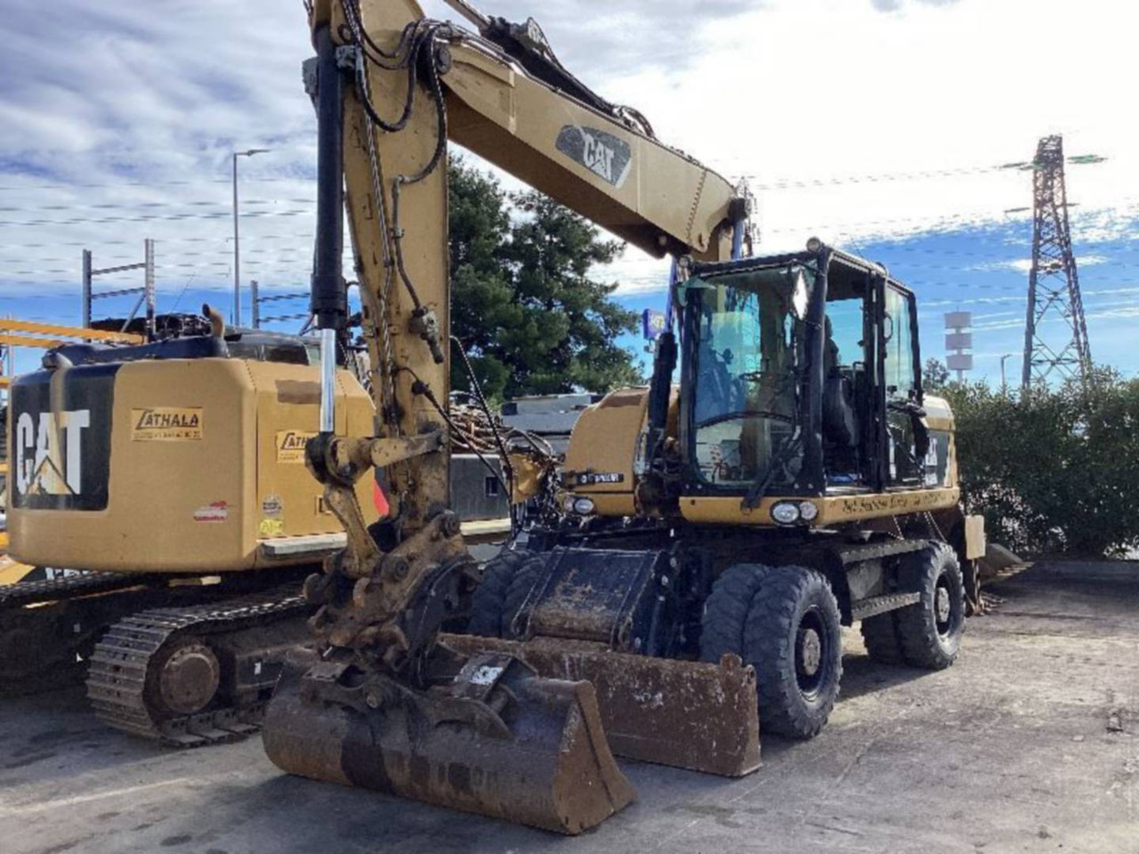 CAT M316D - Wheel excavator: picture 3 CAT M316D - Wheel excavator: picture 3