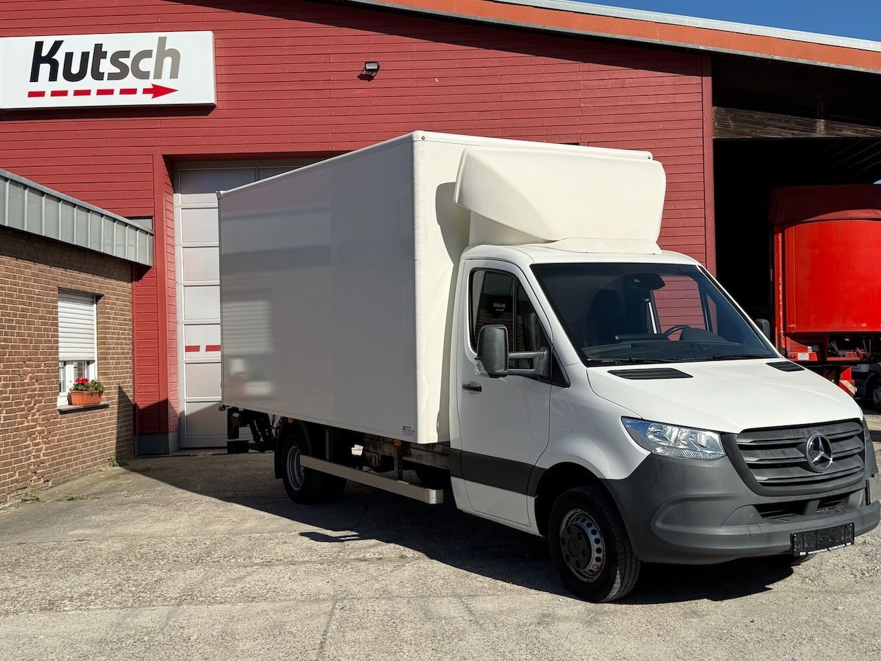 Mercedes-Benz Sprinter III Koffer 514 CDI Ladebordwand - Box van: picture 1 Mercedes-Benz Sprinter III Koffer 514 CDI Ladebordwand - Box van: picture 1