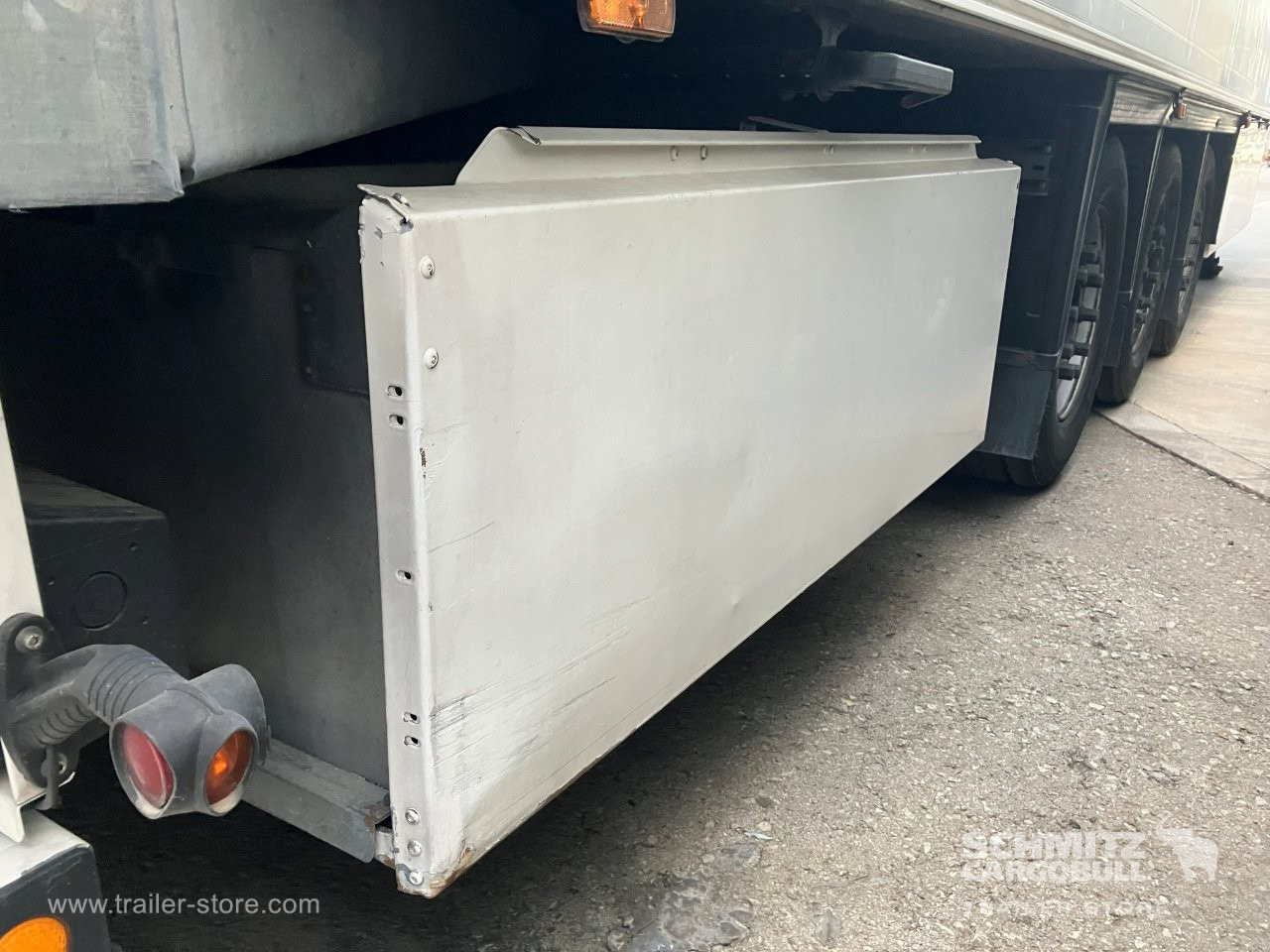 Isothermal semi-trailer SCHMITZ Semiremolque Frigo Standard Double deck: picture 12 Isothermal semi-trailer SCHMITZ Semiremolque Frigo Standard Double deck: picture 12