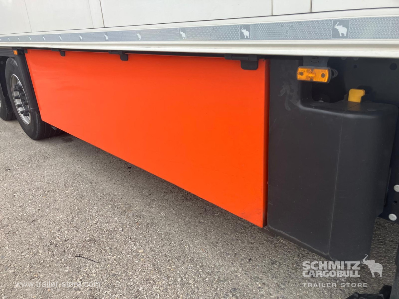 Isothermal semi-trailer SCHMITZ Semiremolque Frigo Standard: picture 7