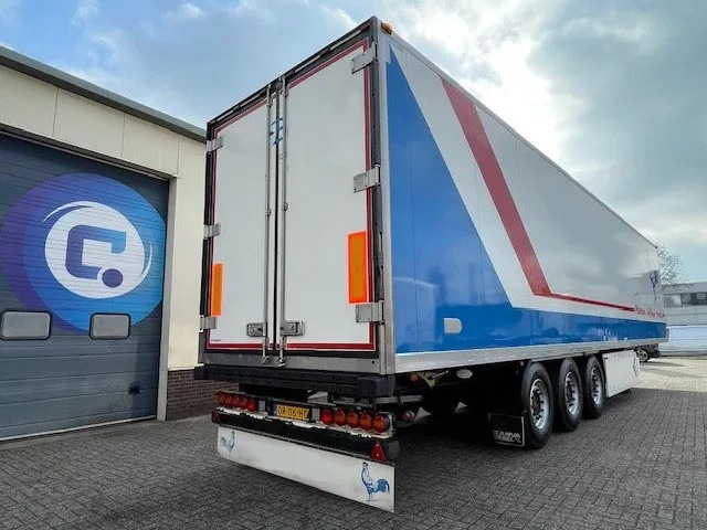 Kögel SVT 24-4 Koeloplegger Frigo trailer - Kuhlauflieger - Year 2018 - Doppelstock - Liftaxle- HOURS 4373 !! - CARRIER Vector 1950 - Good condition ! - Refrigerator semi-trailer: picture 4 Kögel SVT 24-4 Koeloplegger Frigo trailer - Kuhlauflieger - Year 2018 - Doppelstock - Liftaxle- HOURS 4373 !! - CARRIER Vector 1950 - Good condition ! - Refrigerator semi-trailer: picture 4