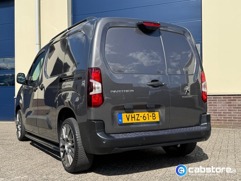 Peugeot Partner 1.5 Blue HDI Asphalt Euro 6 - Gesloten bestelwagen - Bouwjaar 2021 - Km 45.128 !! - Luxe uitvoering - Zeer mooi !! - Small van: picture 5 Peugeot Partner 1.5 Blue HDI Asphalt Euro 6 - Gesloten bestelwagen - Bouwjaar 2021 - Km 45.128 !! - Luxe uitvoering - Zeer mooi !! - Small van: picture 5